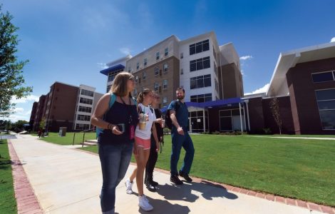 Office of Academic Admissions gives tips for picking the right college