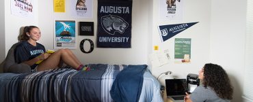Augusta University Housing and Residence Life gives tips for living with a roommate
